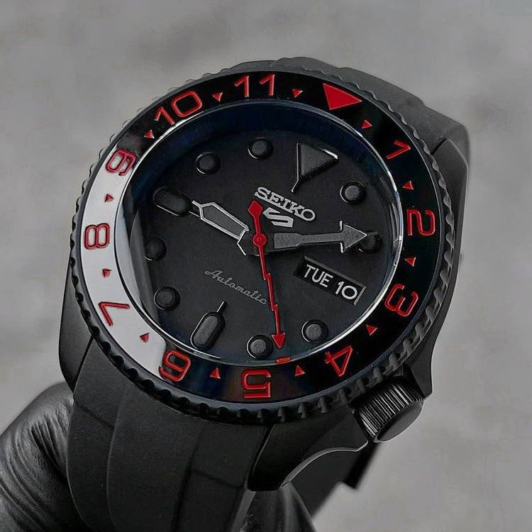Ceramic Insert - 007 Dual Time Black X Red
