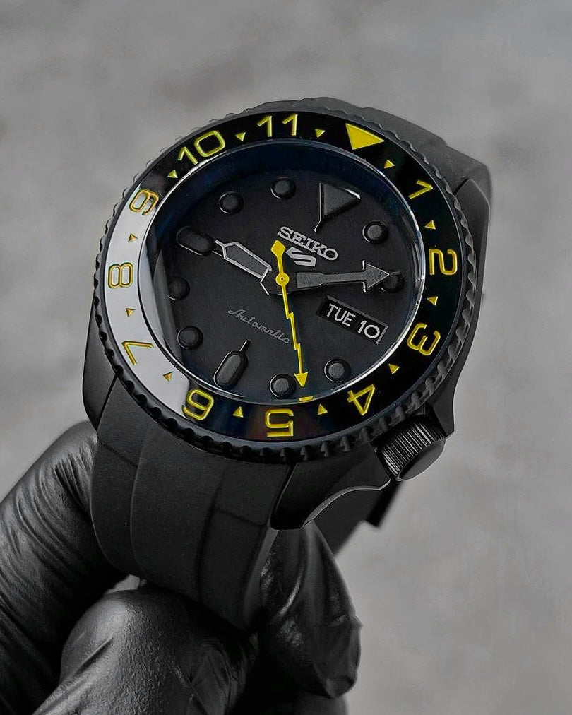 Ceramic Insert - 007 Dual Time Black X Yellow