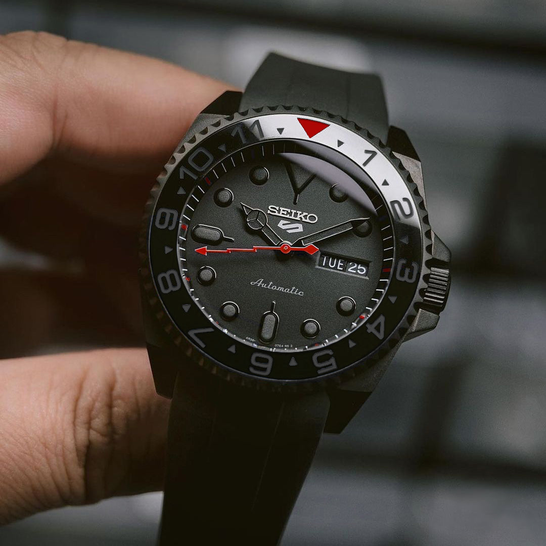 Ceramic Insert - 007 Dual Time Red T Stealth