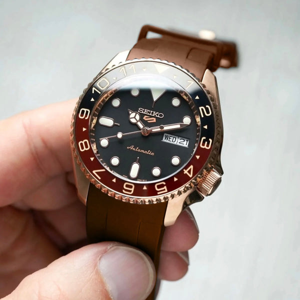 Ceramic Insert - 007 Dual Time Root Beer X Rose Gold - DLW WATCHES