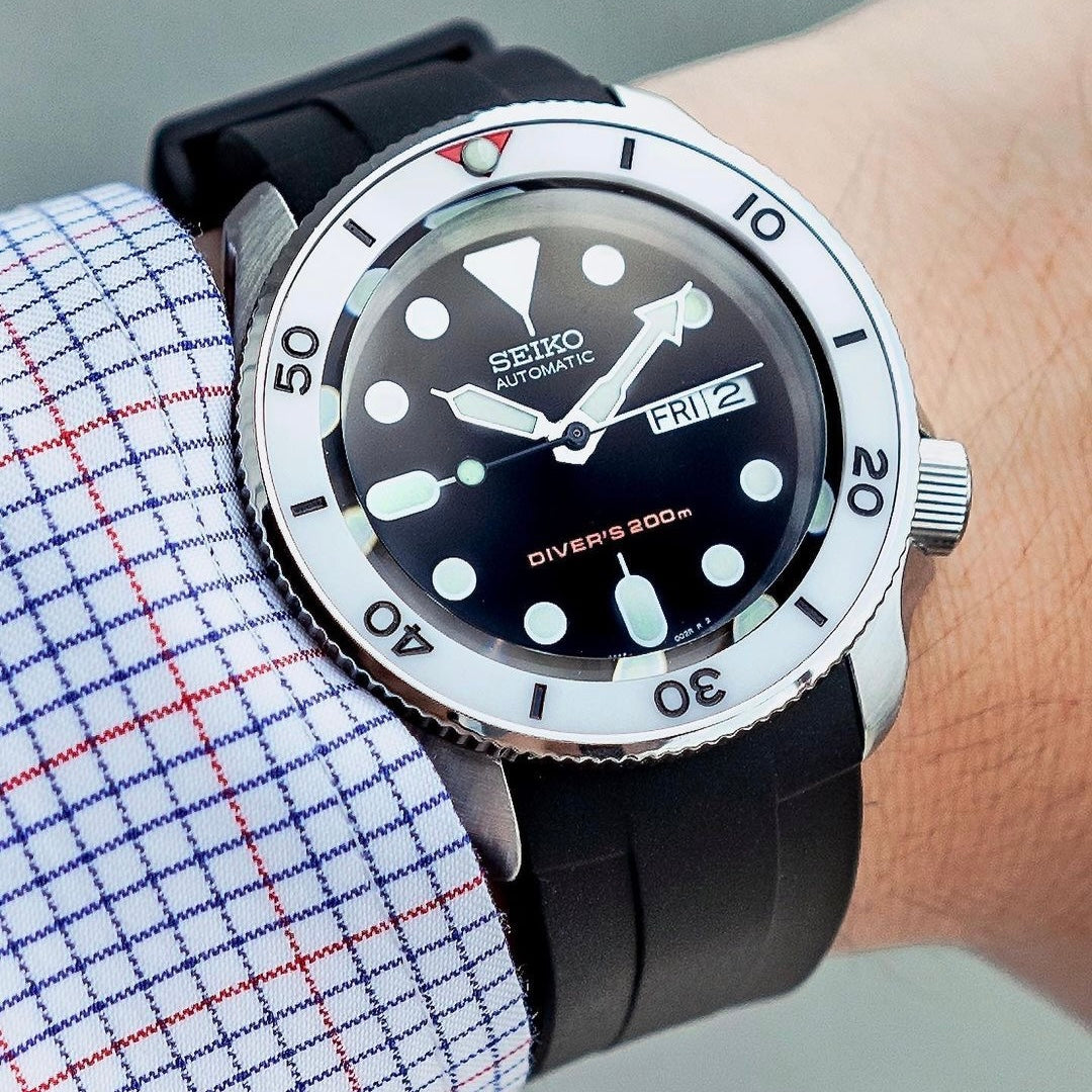 Ceramic Insert - SKX Red T White