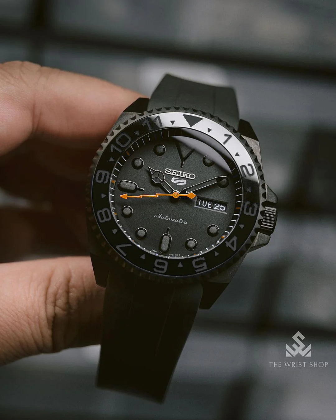 Case SKX007 SAM Brushed PVD Black With Case Back DLW WATCHES