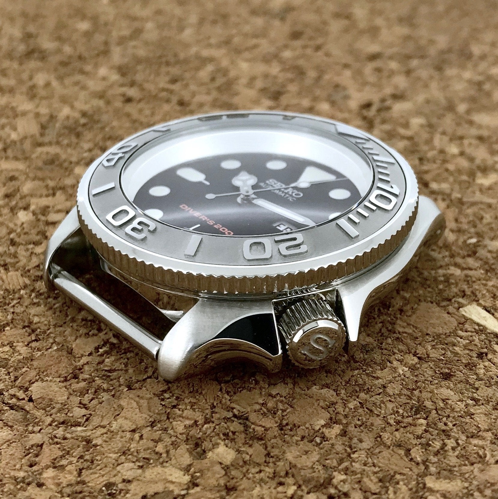 Sapphire Double Dome No Bevel Edge SKX007/SRPD DLW WATCHES