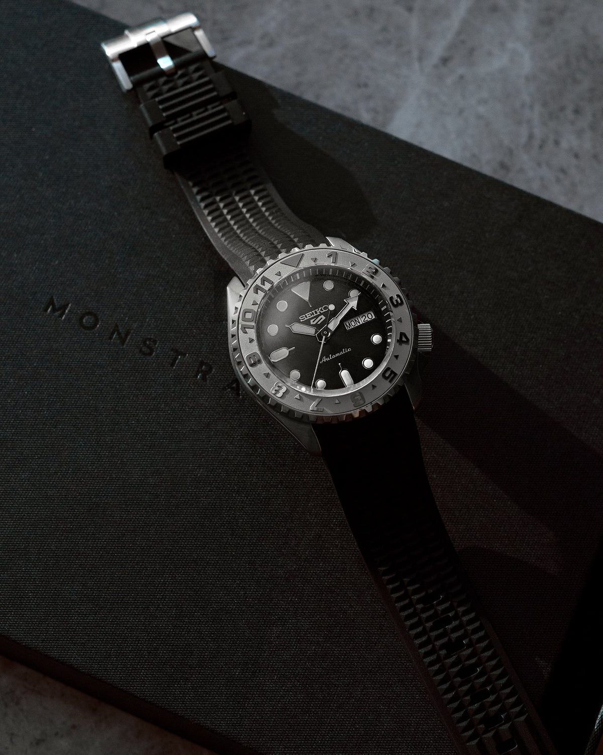 FKM Rubber Strap - SKX007/SRPD Waffle - Black