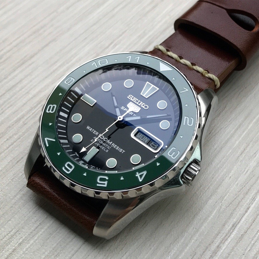 Ceramic Insert Urchin Dual Time Green DLW WATCHES