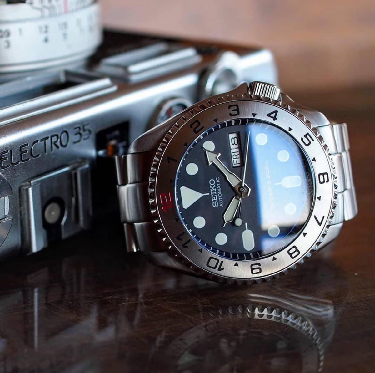 Steel Insert - 007 Dual Time - Brushed Steel Red "12"