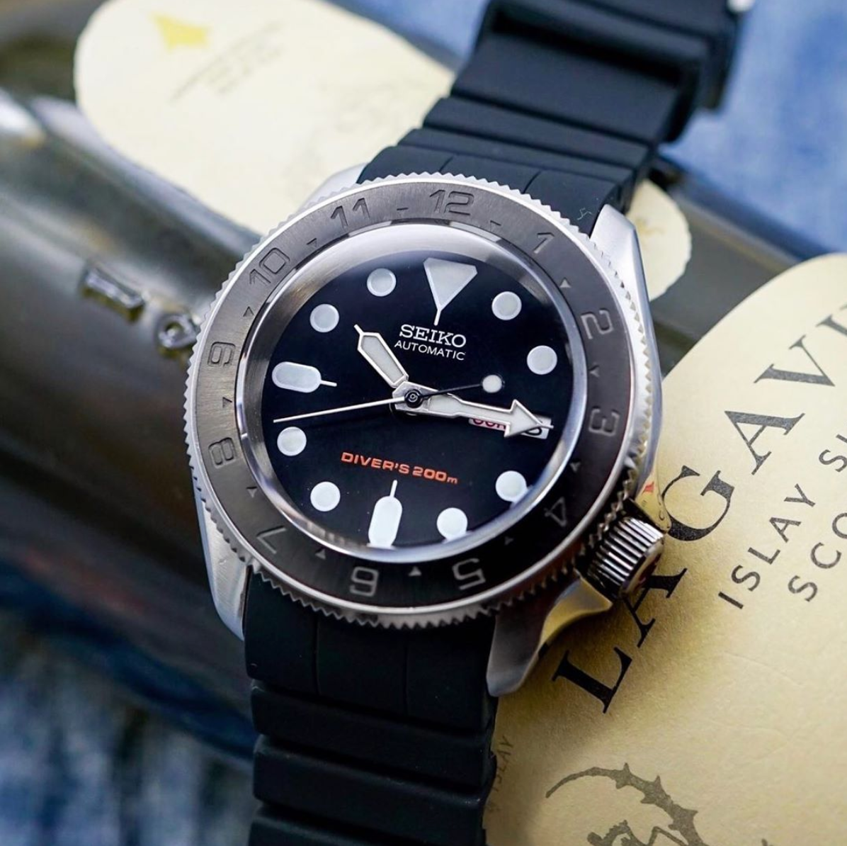 Steel Insert - 007 Dual Time - Brushed Gun Metal - DLW WATCHES Steel Insert - 007 Dual Time - Brushed Gun Metal - DLW WATCHES