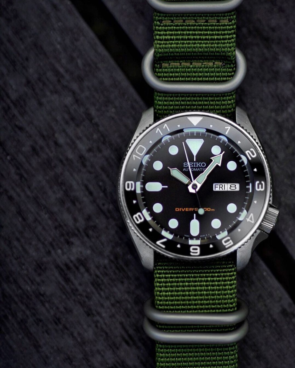 Ceramic Insert - SKX Dual Time Black - DLW WATCHES Ceramic Insert - SKX Dual Time Black - DLW WATCHES
