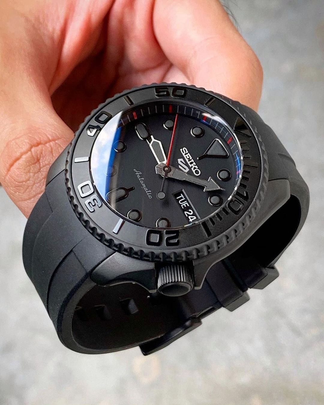 Sapphire Double Dome - No Bevel Edge - SKX007/SRPD